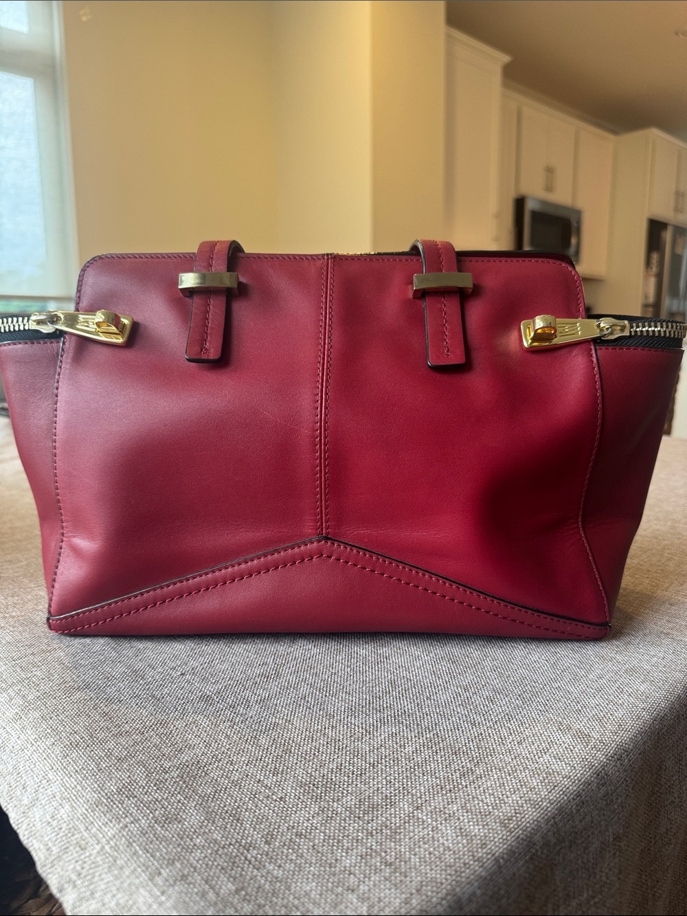 ANTONIO MELANI Red Leather Clutch with Gold Hardware